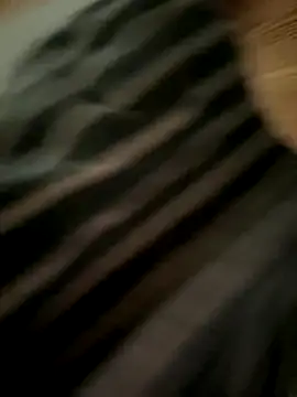 Snapshot of longcurved212121 chatting on October 11, 3:16 pm longcurved212121 online show from October 11, 3:16 pm