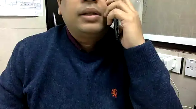Snapshot of simpleguy1011 chatting on December 30, 2:51 pm simpleguy1011 online show from December 30, 2:51 pm