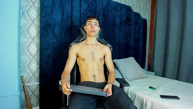 JoshRashfordd online show from March 9, 12:09 pm