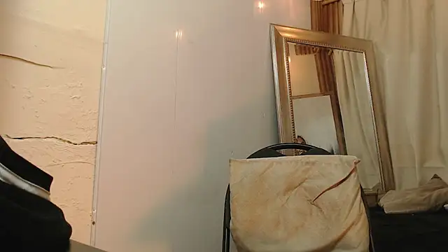 Snapshot of mr_stiven_ chatting on September 19, 6:25 am mr stiven online show from September 19, 6:25 am