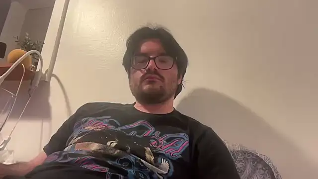 underthesun16 online show from April 18, 10:42 pm