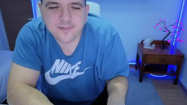 Snapshot of JasonJacks chatting on October 14, 3:46 am JasonJacks online show from October 14, 3:46 am