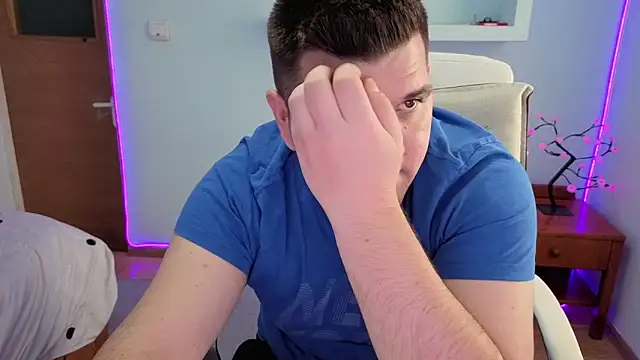 Snapshot of JasonJacks chatting on October 16, 10:12 am JasonJacks online show from October 16, 10:12 am