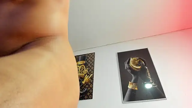 vincent carusso94 online show from November 7, 4:38 am