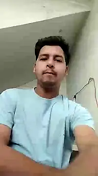 Snapshot of indboyfuc chatting on January 19, 5:26 am indboyfuc online show from January 19, 5:26 am