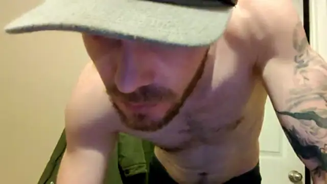 Huntzg23 online show from November 29, 2:35 am