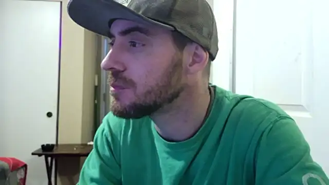 Huntzg23 online show from April 20, 4:04 am