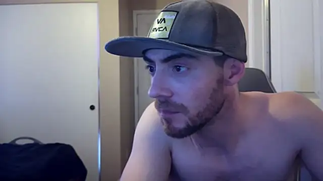 Huntzg23 online show from March 14, 6:20 am