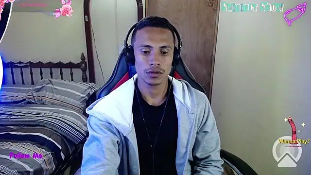 Snapshot of Willy_Mate chatting on February 15, 2:26 am Willy Mate online show from February 15, 2:26 am