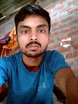 Snapshot of Suraj223kumar chatting on September 11, 2:21 am Suraj223kumar online show from September 11, 2:21 am