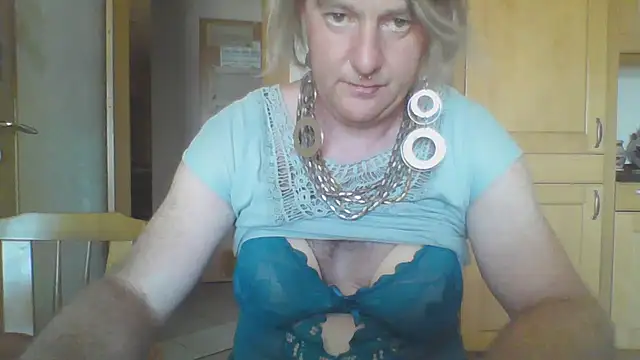 sexynadinets89 online show from June 24, 10:40 am