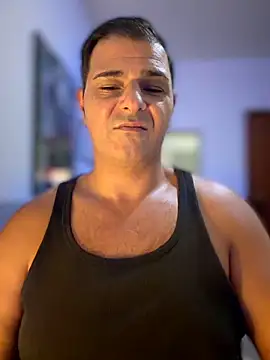 SecretlyDD online show from February 8, 5:06 pm