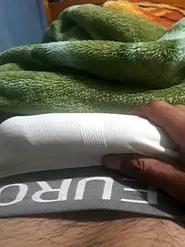 nandohk4r online show from April 9, 9:37 am