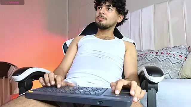 Samir bear online show from October 30, 12:50 pm