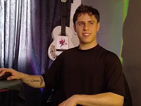 Antonello Vannucci online show from April 11, 6:55 pm