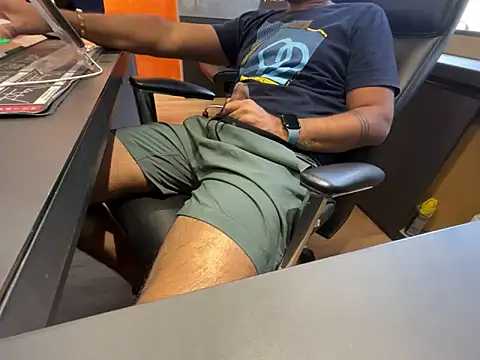 Nil Talreja online show from April 28, 8:41 am