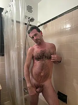 Snapshot of Johnny_Bottoms chatting on September 20, 12:32 am Johnny Bottoms online show from September 20, 12:32 am