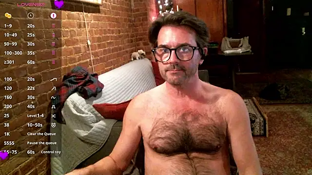Snapshot of Johnny_Bottoms chatting on March 13, 11:05 pm Johnny Bottoms online show from March 13, 11:05 pm