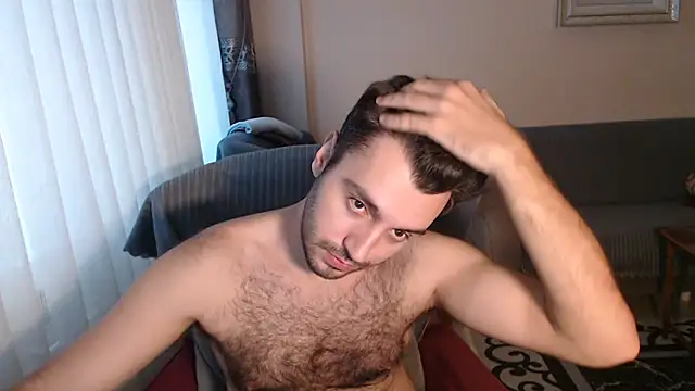 Snapshot of handsomeee04 chatting on October 17, 4:27 am handsomeee04 online show from October 17, 4:27 am