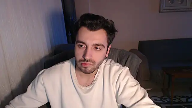 Snapshot of handsomeee04 chatting on October 24, 1:18 am handsomeee04 online show from October 24, 1:18 am