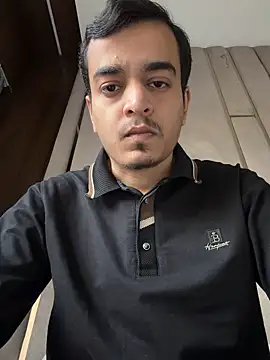 J JEN5 online show from November 28, 11:56 am