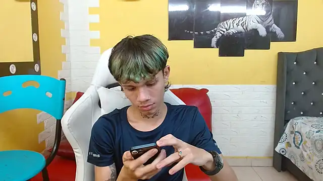 andy dan18 online show from March 17, 7:27 pm