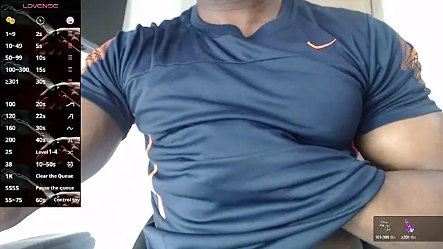 thomsom23 online show from October 15, 3:41 pm