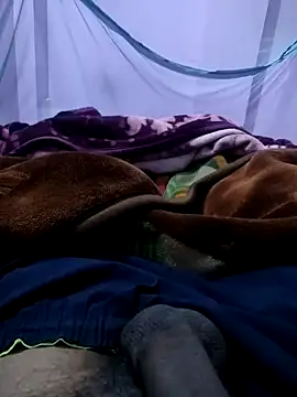 PLAYBOYYRAAJ online show from December 25, 6:09 pm