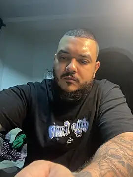 El Titan1998 online show from October 22, 11:30 pm