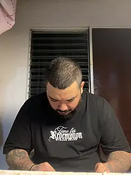 El Titan1998 online show from February 23, 11:50 pm