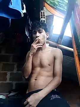 Andres123cv online show from May 4, 10:55 pm