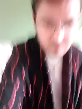 mrguesshot online show from February 4, 11:05 am