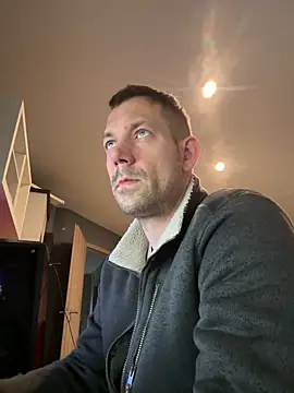ScuddyCum online show from December 29, 1:06 pm