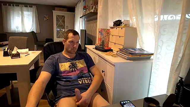 ScuddyCum online show from January 21, 9:28 am