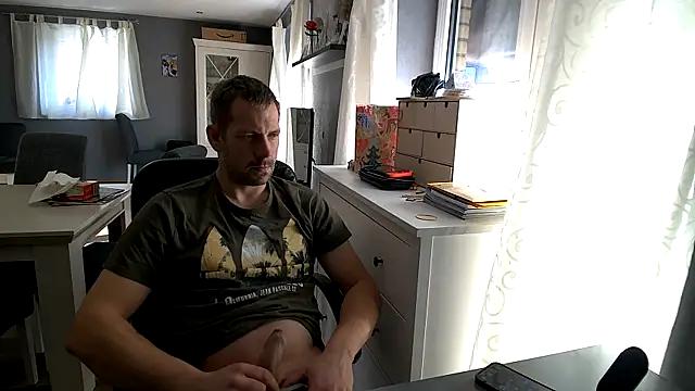 ScuddyCum online show from January 12, 12:01 pm