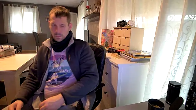 ScuddyCum online show from January 18, 9:34 am