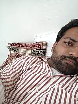 playboyz77 online show from April 1, 5:53 am