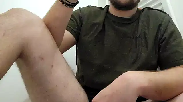 Maxoux02 online show from January 11, 4:36 pm