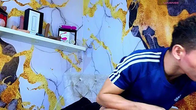 Snapshot of Nijinsky_LatinBoy chatting on September 17, 11:00 am Nijinsky LatinBoy online show from September 17, 11:00 am