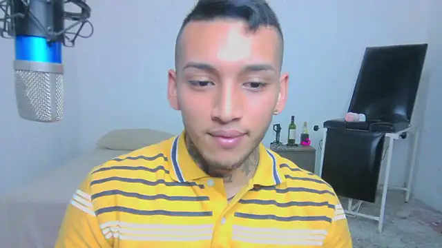 David Adams2003 online show from March 4, 2:10 pm