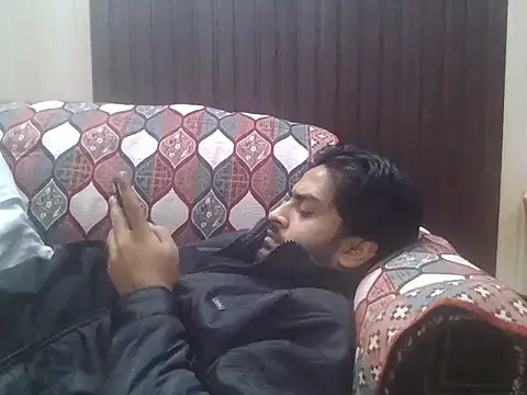 indihotguy online show from November 24, 12:28 pm