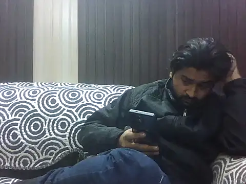 indihotguy online show from January 15, 7:49 pm