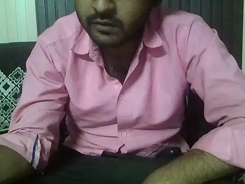 indihotguy online show from May 10, 8:32 pm
