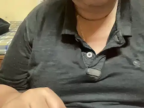 FatIndianBoy online show from January 13, 6:49 pm