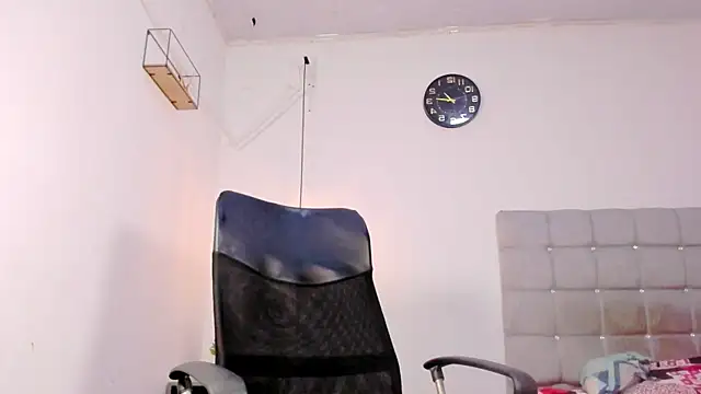 Br4ndxpimm online show from March 14, 6:15 pm