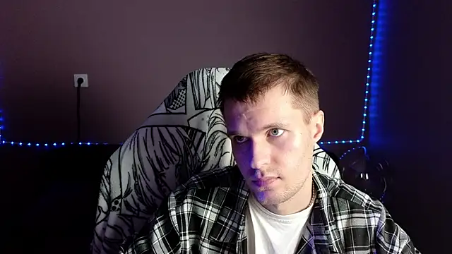 Leonnextdoor online show from January 4, 12:49 pm