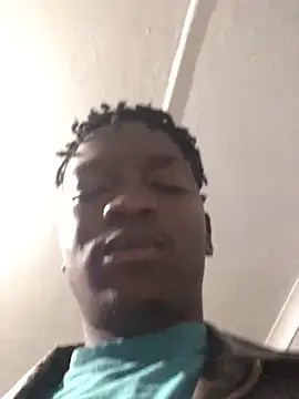 Snapshot of Redfucks333 chatting on October 28, 6:54 pm Redfucks333 online show from October 28, 6:54 pm