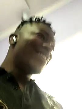 Snapshot of Redfucks333 chatting on October 21, 9:12 am Redfucks333 online show from October 21, 9:12 am