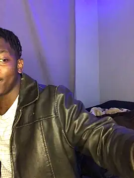 Snapshot of Redfucks333 chatting on October 31, 10:24 pm Redfucks333 online show from October 31, 10:24 pm