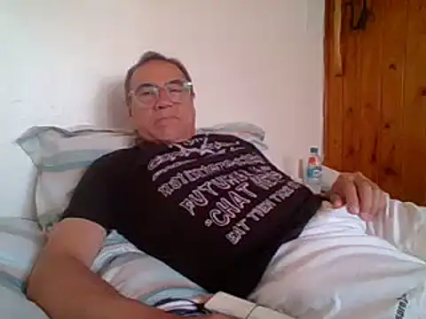 santiagon2015 online show from February 6, 7:07 pm